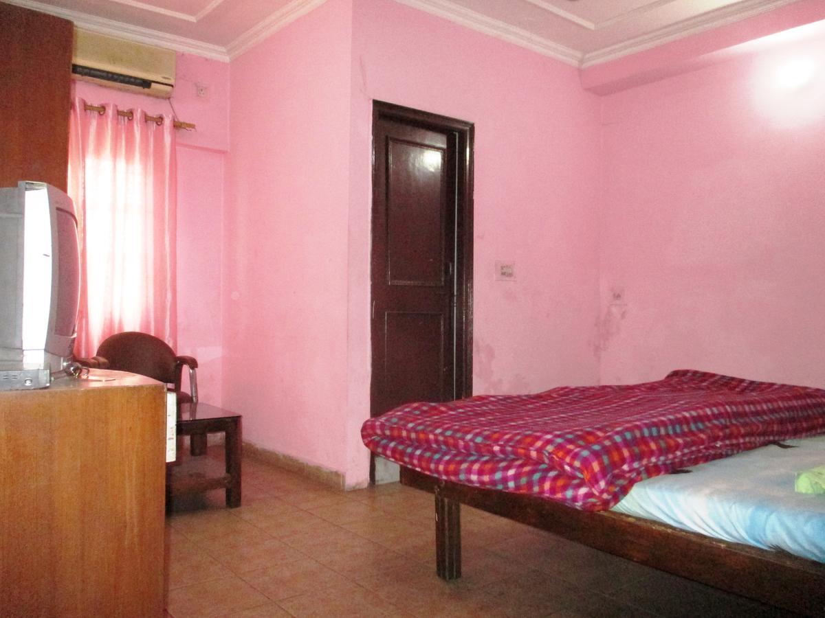 Hotel Shiv Palace Dehradun Bagian luar foto