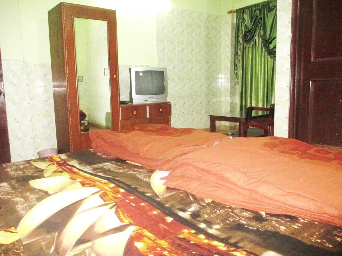 Hotel Shiv Palace Dehradun Bagian luar foto