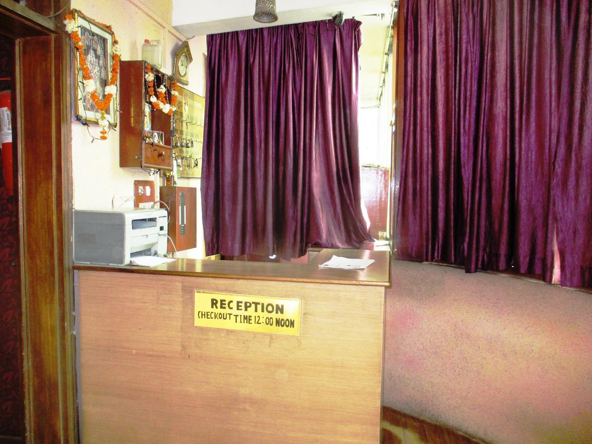 Hotel Shiv Palace Dehradun Bagian luar foto